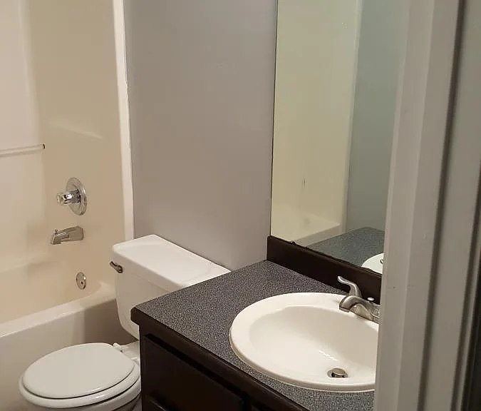 12254 Five Oaks Dr — Photo 6