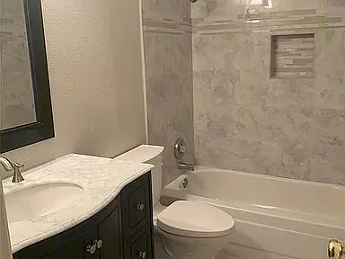 4 bed, 2.5 bath, 2845 sqft, $3,573 — Photo 3