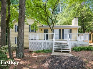 218 Sabrina Ct, Woodstock, GA 30188