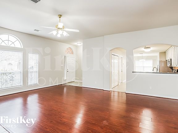 5th image of 12307 Thoreau Dr