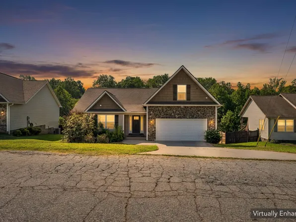 129 Lyman Lake Rd, Lyman, SC 29365