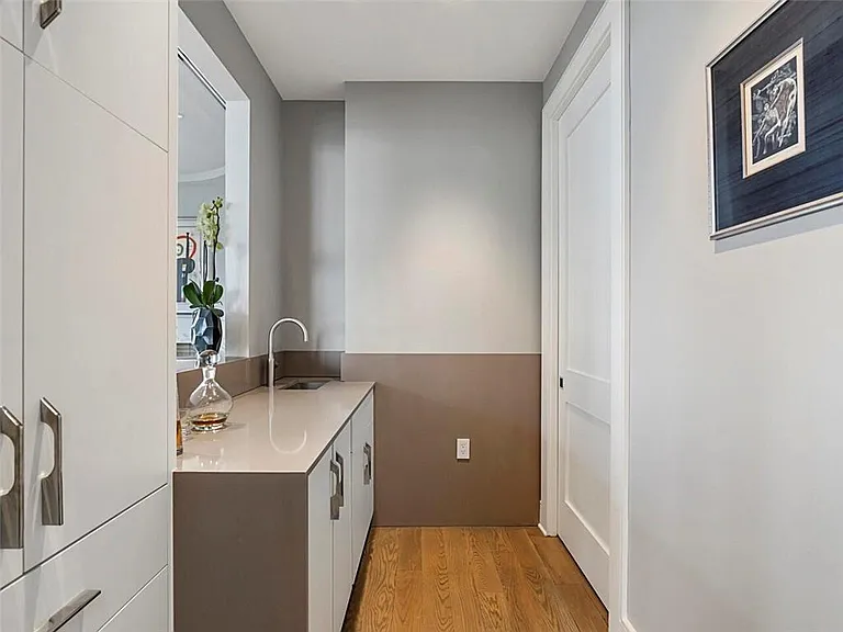 3376 Peachtree Rd #44B — Photo 15