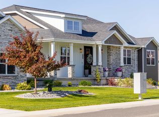 1060 Morning Glory Ln, Powell, WY 82435