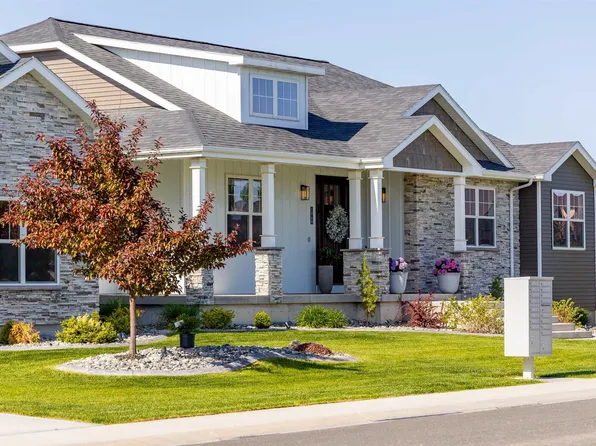 1060 Morning Glory Ln, Powell, WY 82435