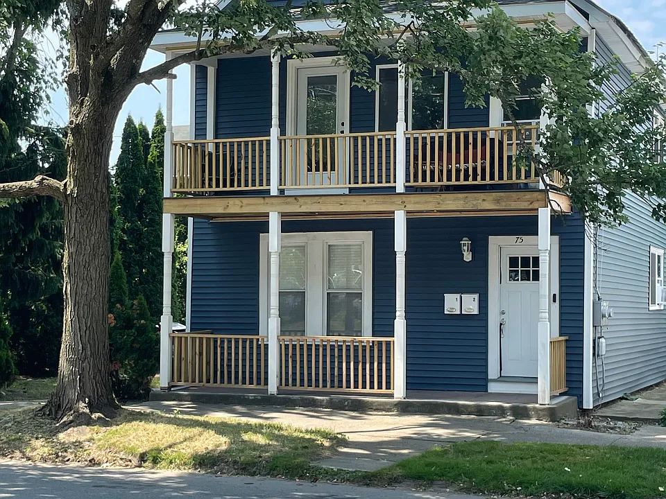 75 Union St #2