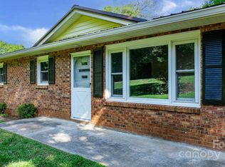 5837 Sugar Loaf Rd, Connelly Springs, NC 28612