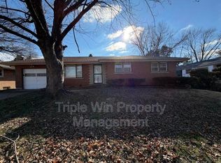 2408 Caverhill Dr, Saint Louis, MO