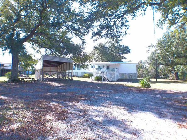 307 Lashbrooke St, Chauvin, LA 70344