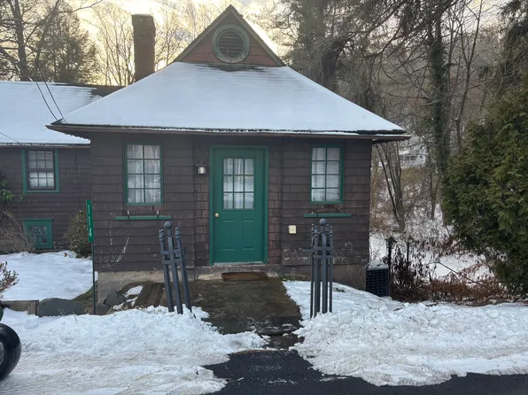 114 Worthington Ave #1, Shawnee On Delaware, PA 18356