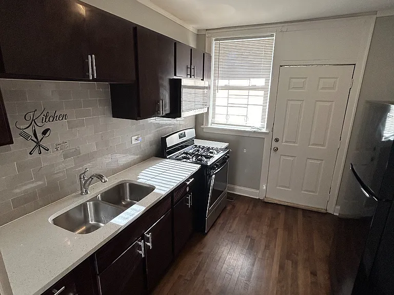 8602 S Aberdeen St #1 — Photo 7