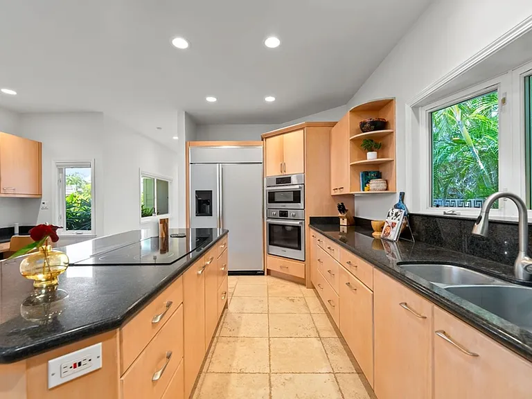 145 Kaimoani Way — Photo 14
