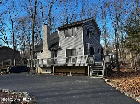 126 Dunchurch Dr, Bushkill, PA 18324