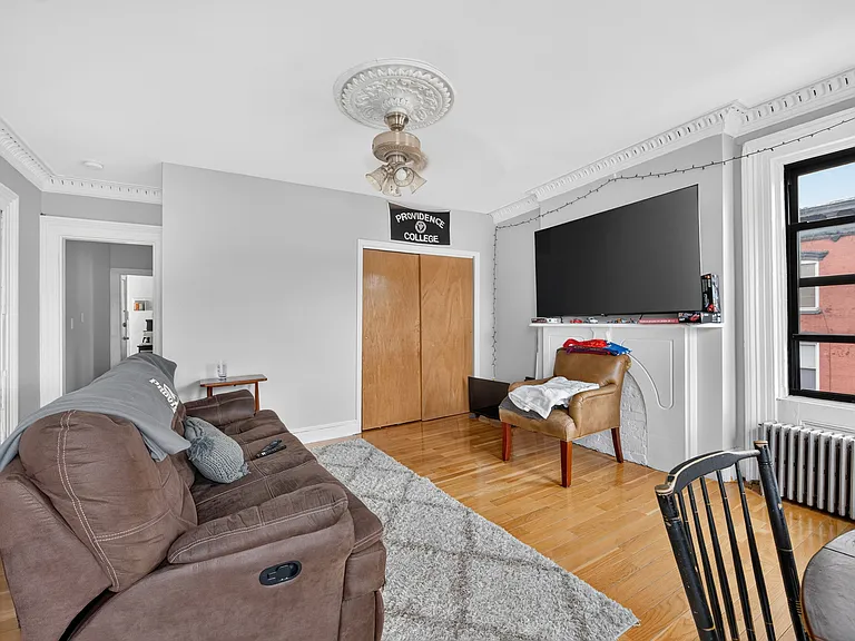 640 Park Ave #3 — Photo 6