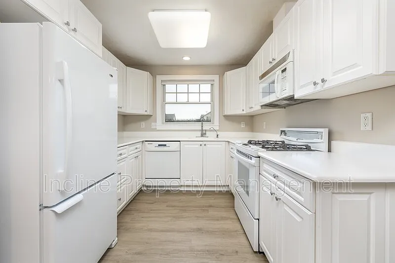 Photo 2 of 15 - 2485 W 450th St S #8 - Springville, UT Building Photo - 2485 W 450th St S #8