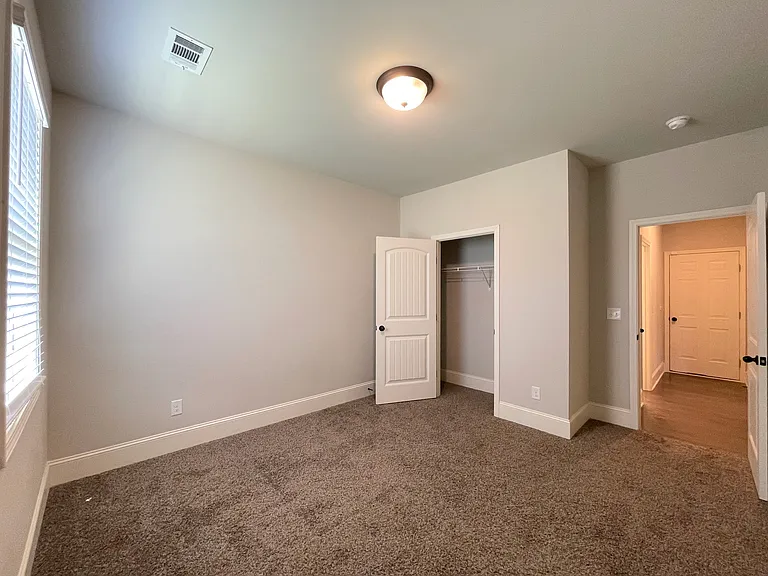 2125 Sorrento Ct — Photo 6
