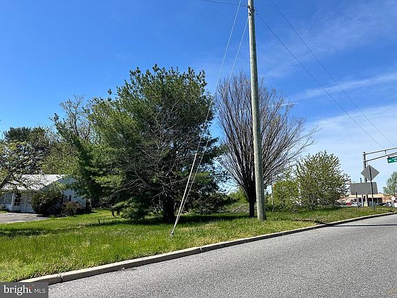 4th image of 73 Berlin Cross Keys Rd