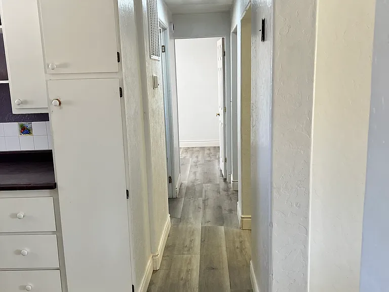 2151 W Simkins Rd — Photo 14