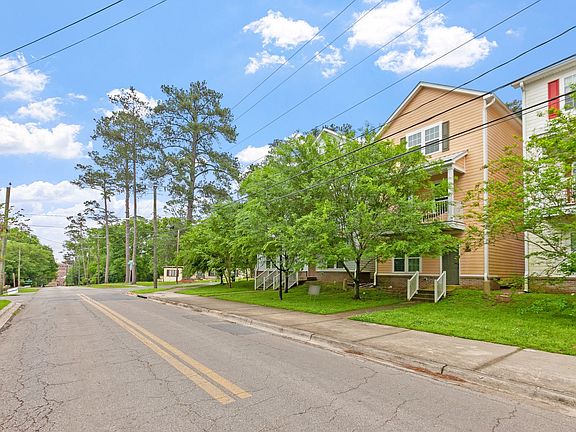 2nd image of 1775 Bellevue Way #8e61fad14