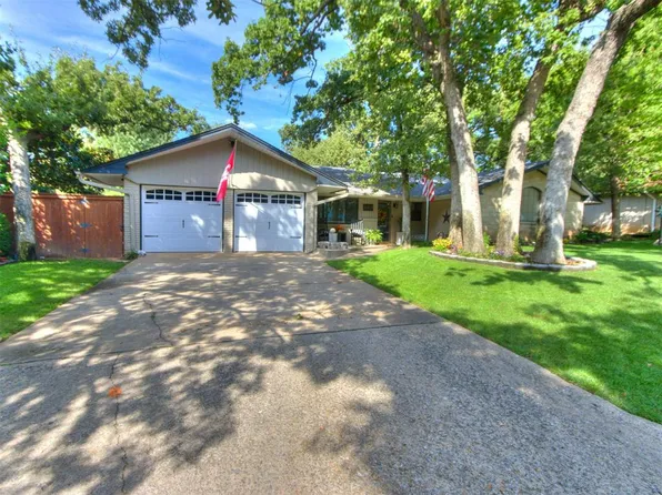 6817 NW 29th St, Bethany, OK 73008