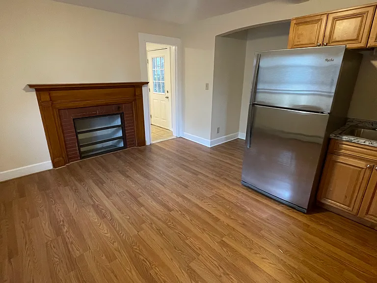 87 S Quinsigamond Ave #2 — Photo 14