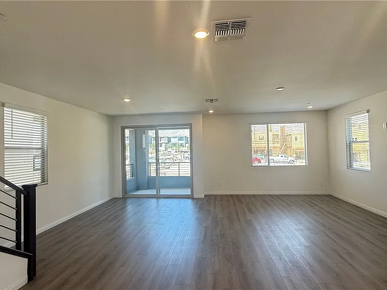 1513 Bat Hawk St — Photo 14