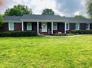 1502 London Dr, Murray, KY 42071