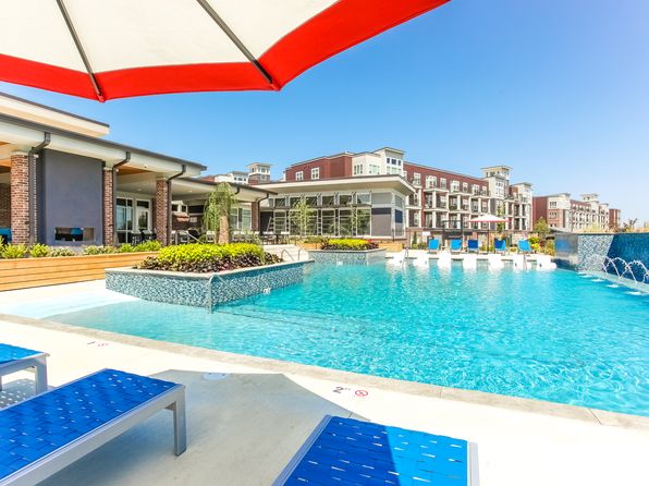 789 NW Donovan Rd #4-4303