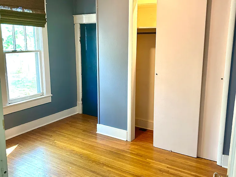 2423 Brasher Ave — Photo 11