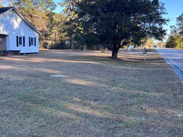 1925 E. Highway 9 Business, Loris, SC 29569