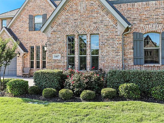 3rd image of 1417 Grassland Dr