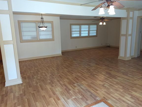 2nd image of 2409 McKee Dr