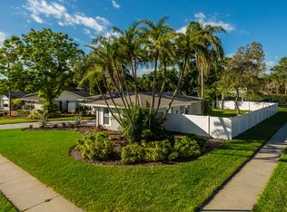 7966 Ivywood Rd, Seminole, FL 33777