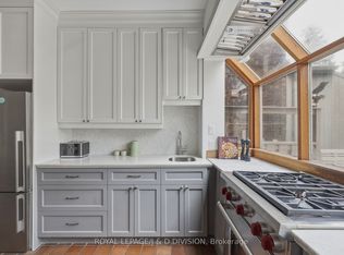 18 Tranby Ave, Toronto, ON M5R 1N5