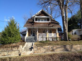 116 Market St, Berkeley Springs, WV 25411