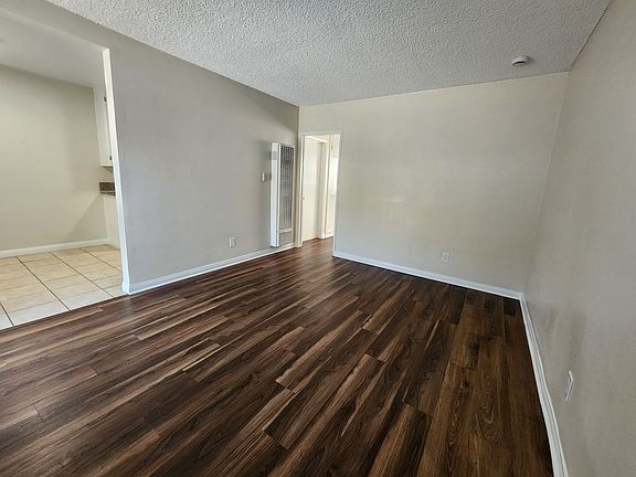 5th image of 4357 Elm Ave #4361-2