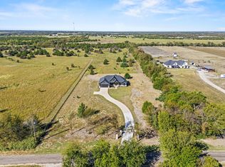 372 County Road 4300, Greenville, TX 75401