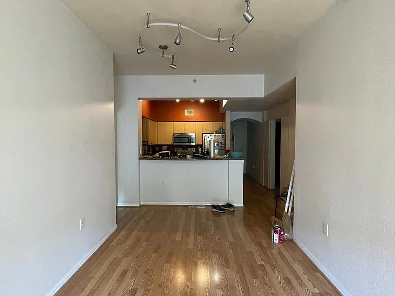 100 4th Ave S #229 — Photo 9