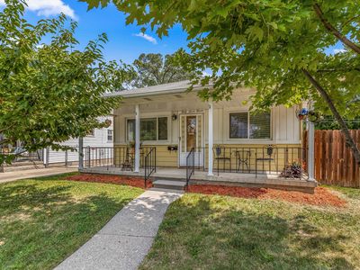 4711 Mayfair St, Dearborn Heights, MI, 48125