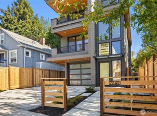 Salmon Bay Park, Seattle, WA 98117