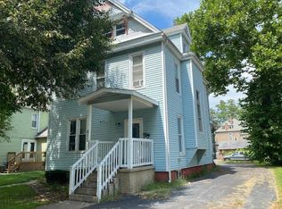 610 E Locust St, Bloomington, IL 61701