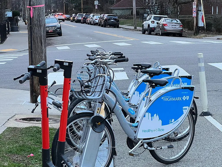 Nearby E-Bike Rack