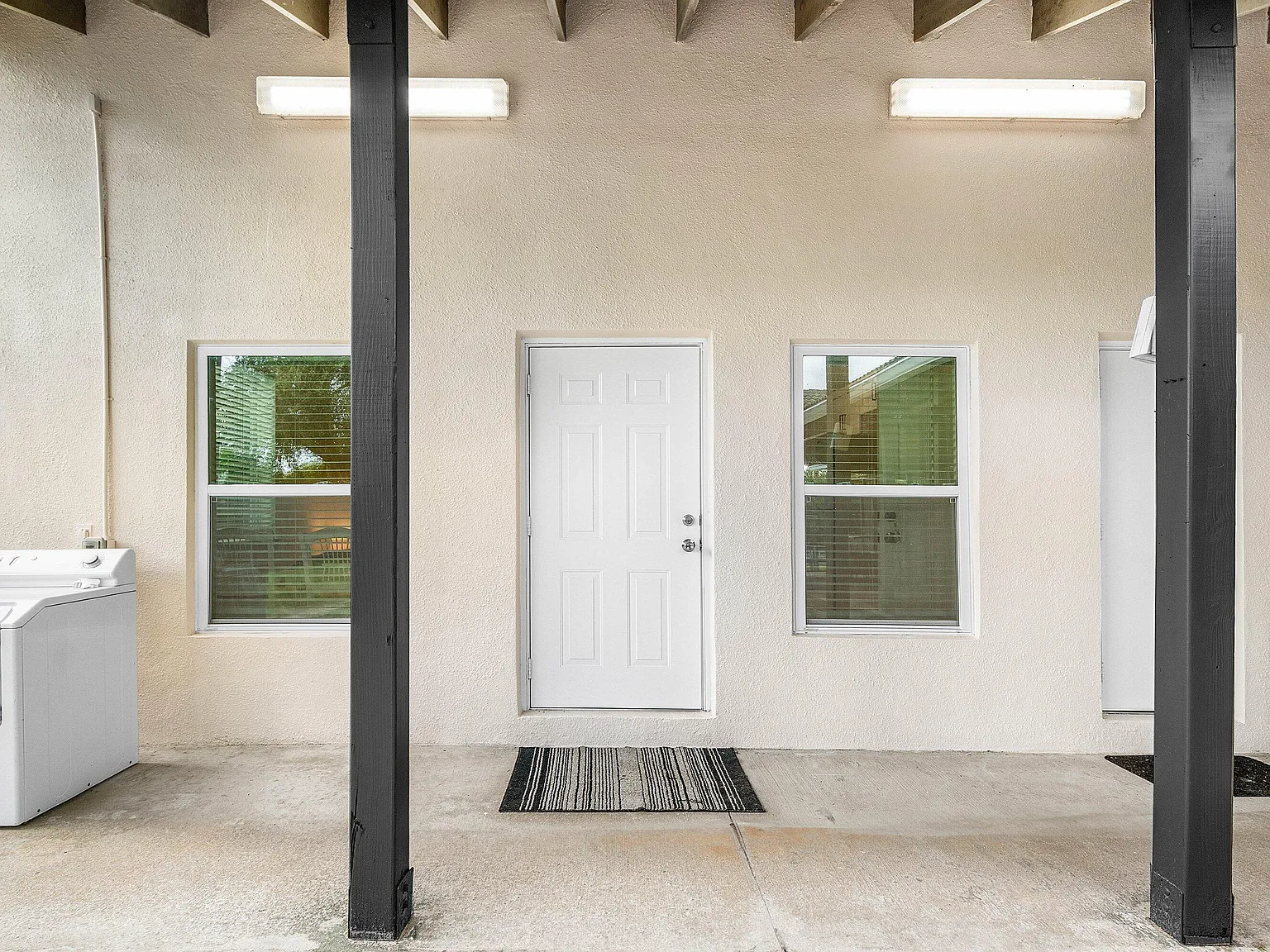 1 bed, 1.0 bath, 400 sqft, $2,000 — Photo 3