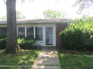 318F Coventry Ct, Lakewood, NJ 08701