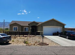 934 W Mohawk Dr, Safford, AZ 85546