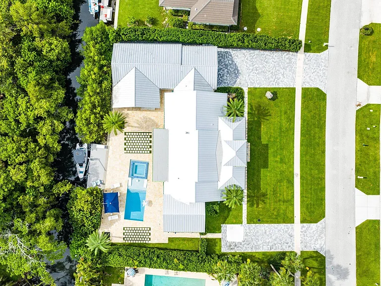 11863 Lake Shore Pl — Photo 58