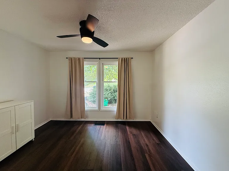 4 Chandler Ln — Photo 24