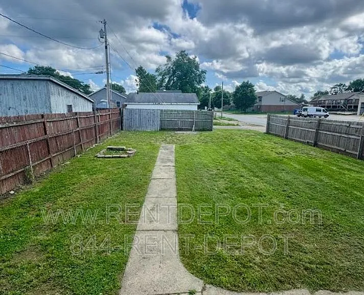 32 W Tennessee St — Photo 10