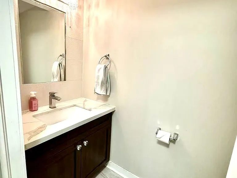 12 Bonello Cres — Photo 10