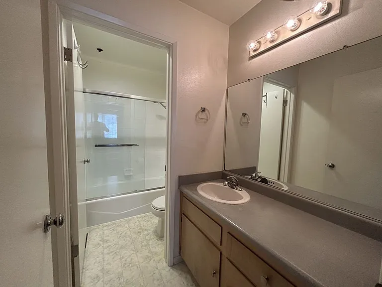 1239 E Foothill Blvd #104 — Photo 9