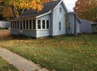 204 W Grant St, Hastings, MI